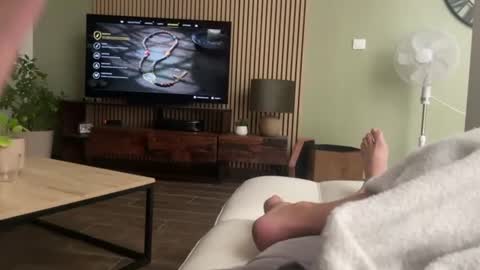 cocoy85 online show from August 13, 12:52 pm
