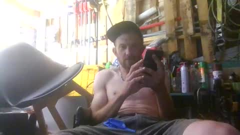 lickerpro69 online show from May 5, 9:00 am