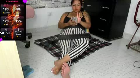 laurita online show from August 4, 6:49 pm