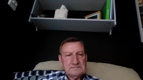 colinbeech online show from June 11, 9:37 am