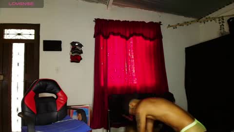 colinlatinbrown online show from August 6, 12:26 pm