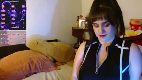Collette online show from August 7, 8:25 am