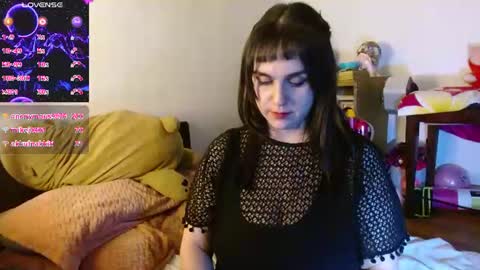 Collette online show from August 8, 7:19 am