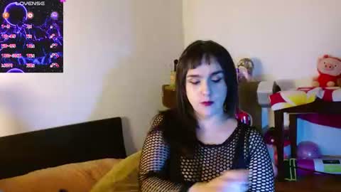 Collette online show from August 9, 4:02 am