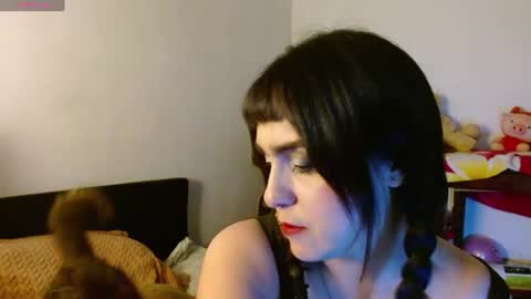 Collette online show from August 12, 5:43 am
