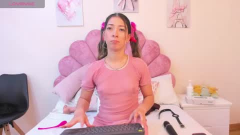valentina online show from August 7, 7:14 pm