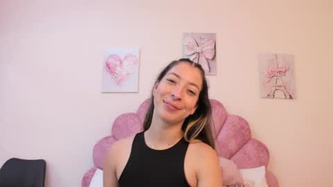 valentina online show from August 9, 3:35 pm