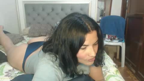 Sara online show from June 1, 10:02 pm