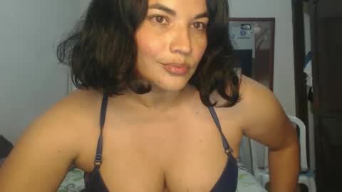Sara online show from June 1, 11:07 pm