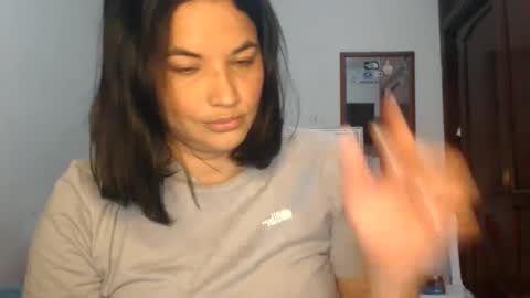 Sara online show from June 8, 8:59 pm