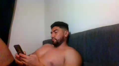 comba8a online show from August 18, 2:06 am