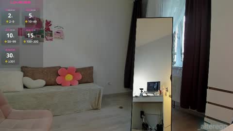 Alice online show from July 25, 8:40 am