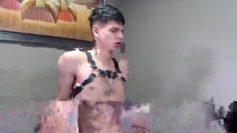 conradgrayson78 leonandresough online show from March 30, 8:38 pm