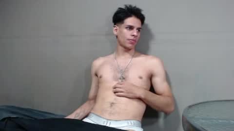 conradgrayson78 leonandresough online show from April 2, 11:24 pm