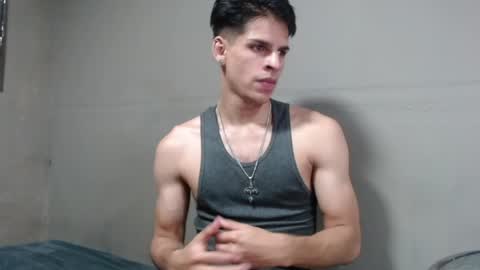 conradgrayson78 leonandresough online show from April 3, 9:18 pm