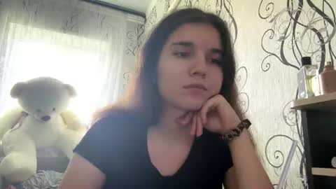 Stacy online show from August 6, 1:43 pm