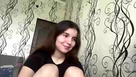 Stacy online show from August 9, 1:23 pm