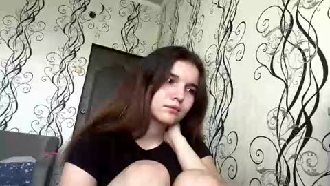 Stacy online show from August 9, 2:29 pm