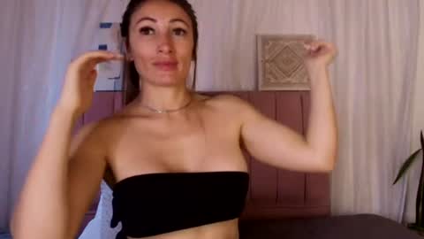 conyabril online show from August 14, 11:58 am