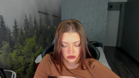 Mimi online show from August 17, 12:59 am