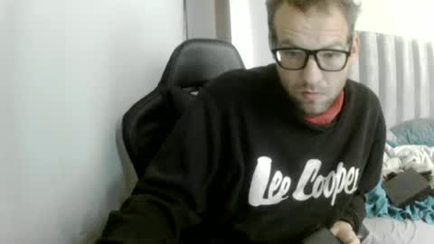 cookiecandyx online show from June 24, 7:32 am