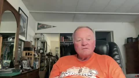 cookoosnest online show from June 14, 5:37 am