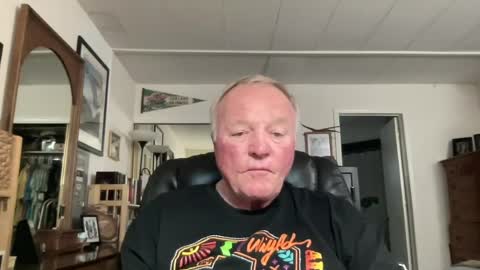 cookoosnest online show from July 23, 2:58 am