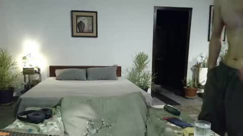 Cool2Buddies online show from August 1, 6:47 pm