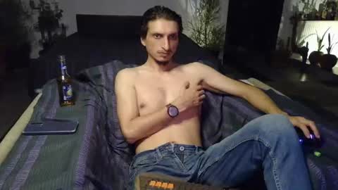 Cool2Buddies online show from August 7, 8:20 pm