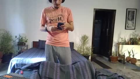 Cool2Buddies online show from August 9, 4:13 am