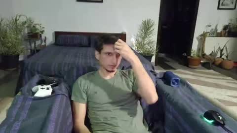 Cool2Buddies online show from August 17, 2:44 pm