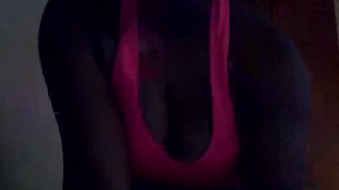 coolpretty234 online show from August 15, 10:52 am