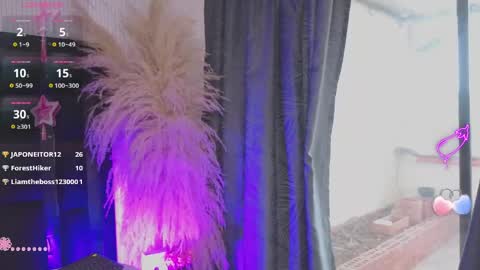 coral_larsson online show from May 23, 6:22 pm