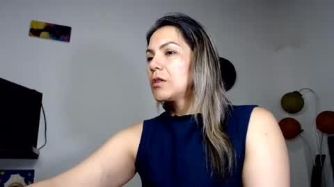 corinnasex online show from August 7, 8:36 am
