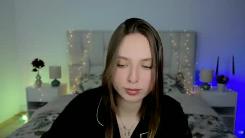 Cornelia online show from August 14, 9:40 pm