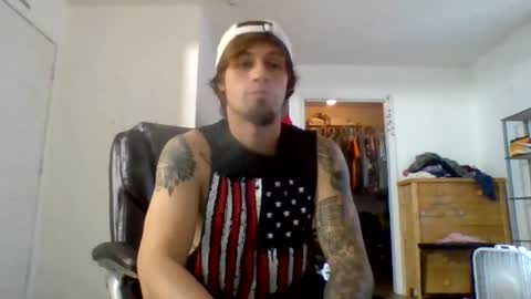 corry_dayy77 online show from August 8, 9:59 pm
