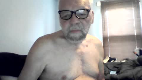 coryp online show from August 6, 12:37 pm