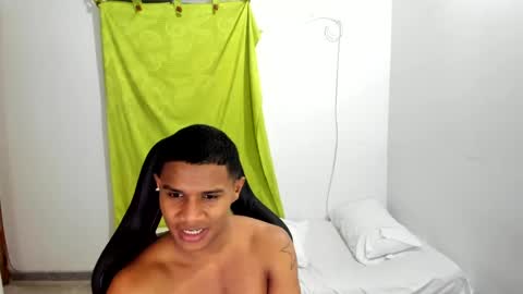 Ethan  online show from August 9, 3:40 am