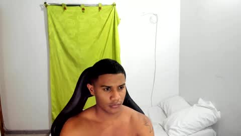 Ethan  online show from August 11, 12:23 am