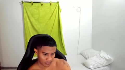 Ethan  online show from August 12, 2:25 am