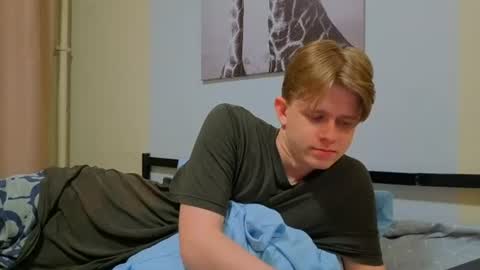 Andrew online show from July 25, 8:35 pm