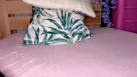 Lydia online show from August 14, 11:36 am