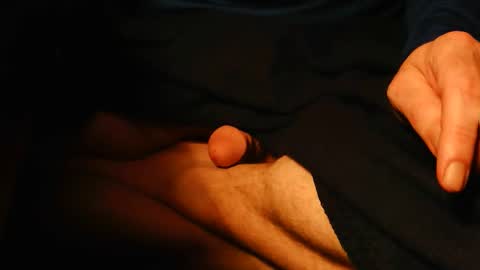 couple4bdsm20 online show from May 24, 9:45 am
