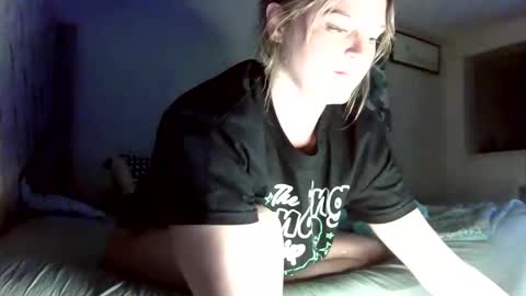 couplefun1290 online show from April 4, 7:13 am