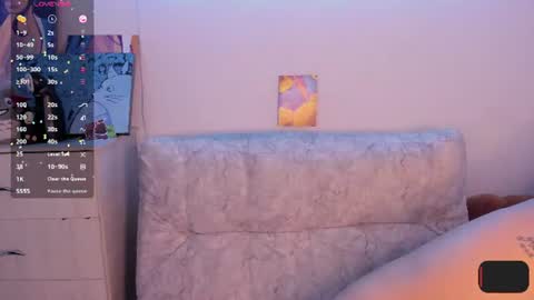 Emily  Andy online show from July 24, 4:15 am