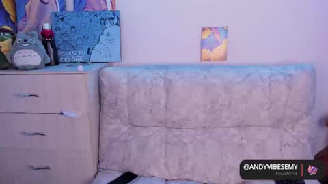 Emily  Andy online show from July 25, 6:39 am