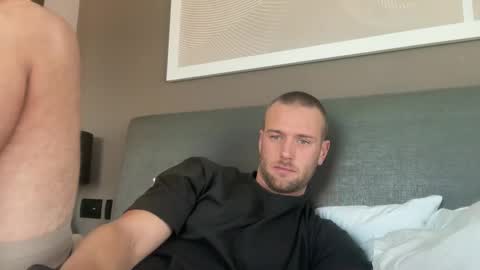 Courtney online show from June 6, 3:12 am