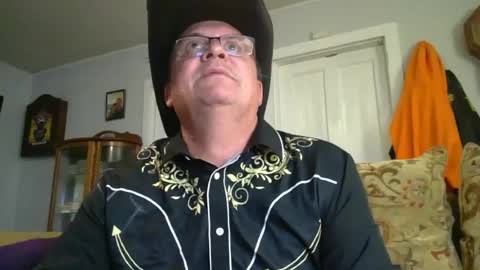 cowboyjim69248723 online show from August 11, 4:58 am