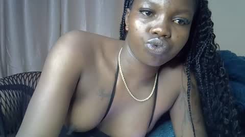craizybitch online show from August 13, 5:32 am