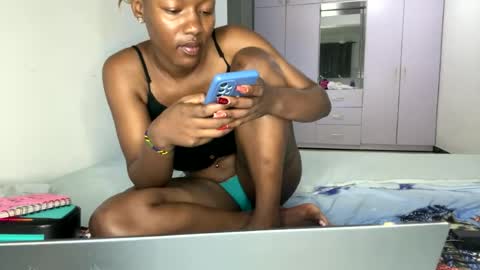 Taliee online show from August 1, 9:43 pm